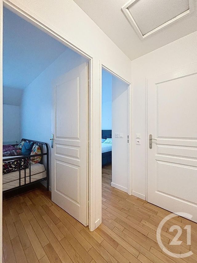 Appartement Duplex à louer - 3 pièces - 58.96 m2 - BRUNOY - 91 - ILE-DE-FRANCE - Century 21 Ougier