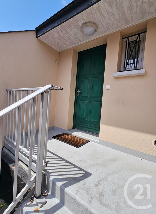 Appartement F4 à vendre - 4 pièces - 79.5 m2 - BOUSSY ST ANTOINE - 91 - ILE-DE-FRANCE - Century 21 Ougier