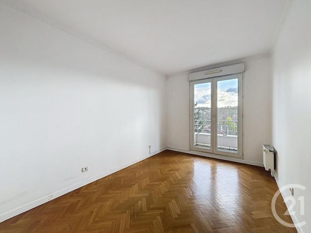 Appartement F3 à louer - 3 pièces - 65.4 m2 - BRUNOY - 91 - ILE-DE-FRANCE - Century 21 Ougier