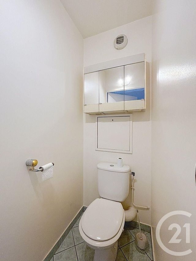 Appartement F3 à louer - 3 pièces - 65.4 m2 - BRUNOY - 91 - ILE-DE-FRANCE - Century 21 Ougier