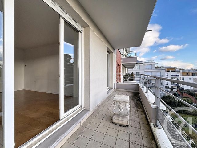 Appartement F3 à louer - 3 pièces - 65.4 m2 - BRUNOY - 91 - ILE-DE-FRANCE - Century 21 Ougier