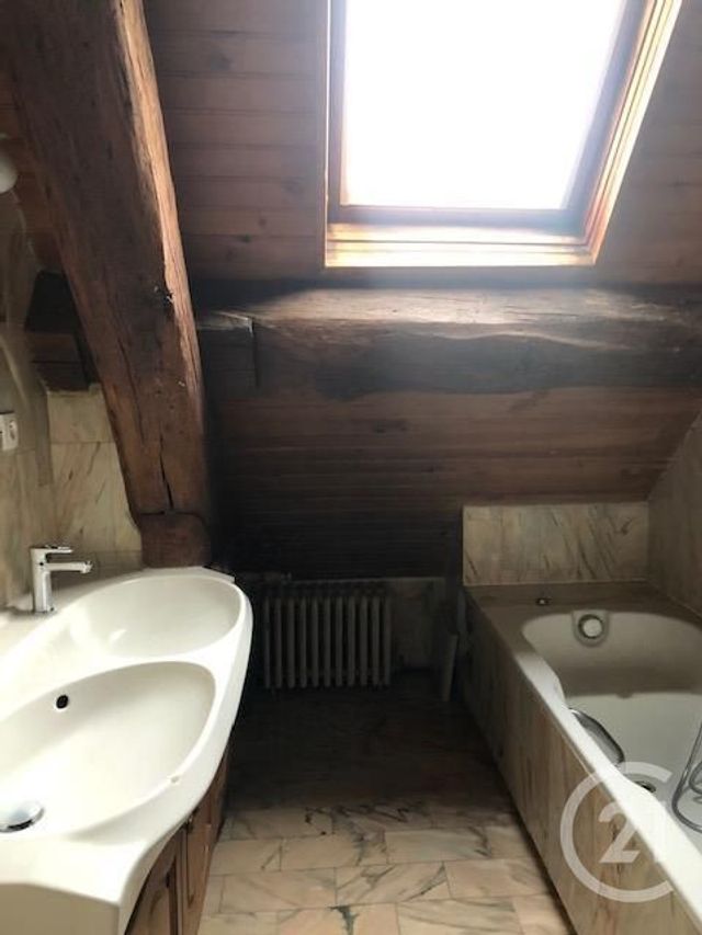 Appartement F3 à louer - 3 pièces - 40.0 m2 - BRUNOY - 91 - ILE-DE-FRANCE - Century 21 Ougier