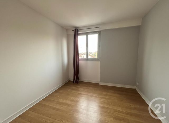 Appartement F3 à louer - 3 pièces - 66.08 m2 - BRUNOY - 91 - ILE-DE-FRANCE - Century 21 Ougier