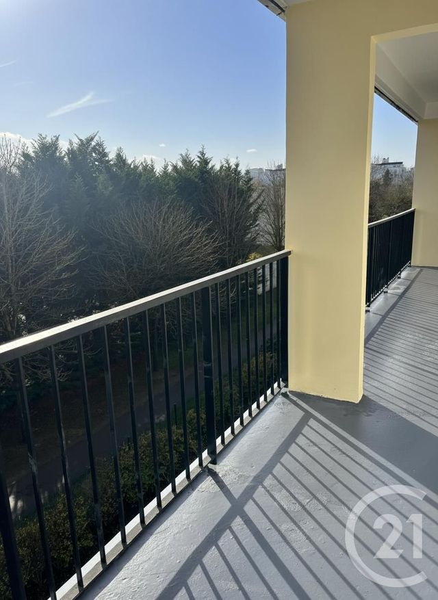 Appartement F4 à vendre - 4 pièces - 77.24 m2 - YERRES - 91 - ILE-DE-FRANCE - Century 21 Ougier