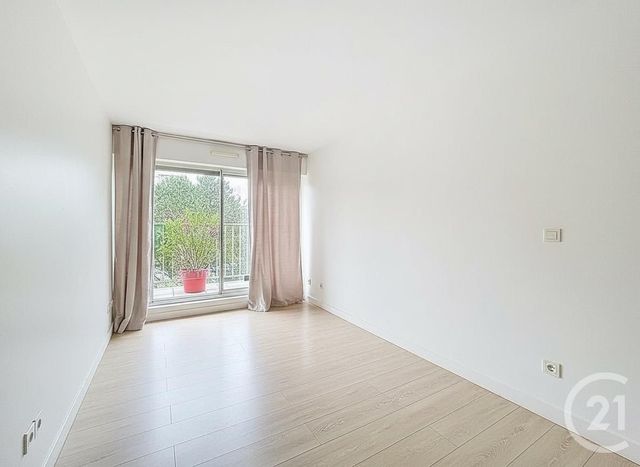 Appartement F2 à louer - 2 pièces - 53.84 m2 - BRUNOY - 91 - ILE-DE-FRANCE - Century 21 Ougier