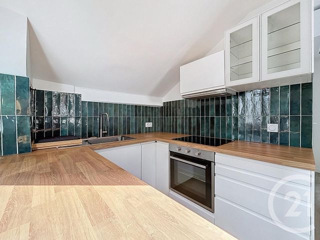 Appartement F3 à louer - 3 pièces - 47.11 m2 - MANDRES LES ROSES - 94 - ILE-DE-FRANCE - Century 21 Ougier