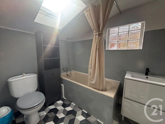 Appartement F2 bis à louer - 2 pièces - 48.07 m2 - BRUNOY - 91 - ILE-DE-FRANCE - Century 21 Ougier
