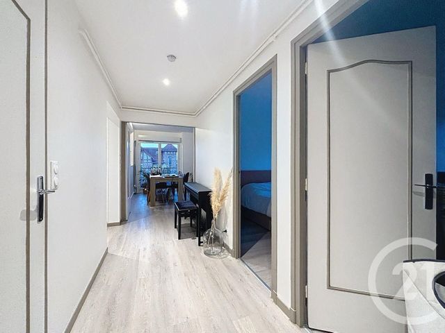 Appartement F3 à louer - 3 pièces - 70.15 m2 - BRUNOY - 91 - ILE-DE-FRANCE - Century 21 Ougier