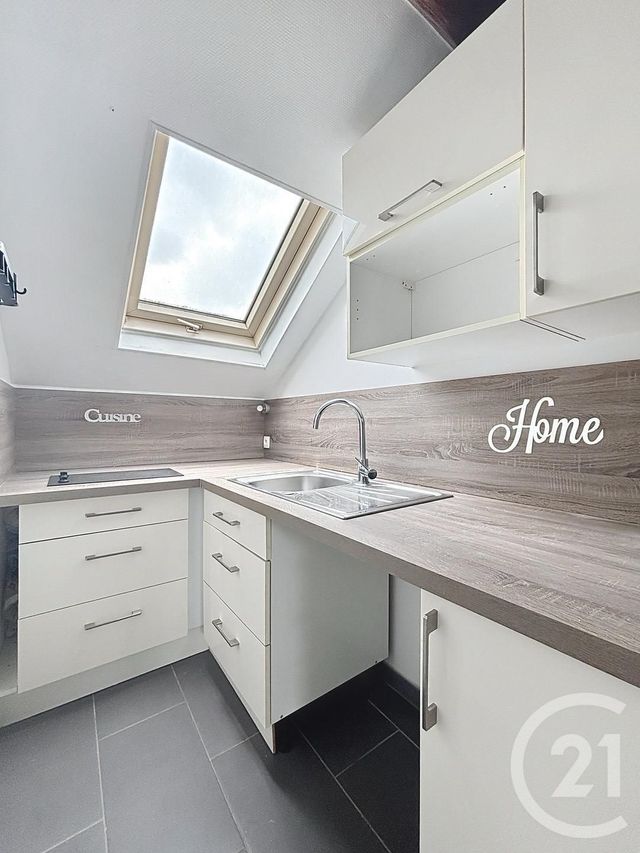 Appartement F1 à vendre - 1 pièce - 26.78 m2 - BRUNOY - 91 - ILE-DE-FRANCE - Century 21 Ougier