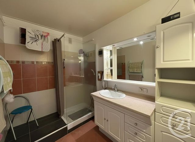 Appartement F4 à vendre - 4 pièces - 73.45 m2 - BOUSSY ST ANTOINE - 91 - ILE-DE-FRANCE - Century 21 Ougier