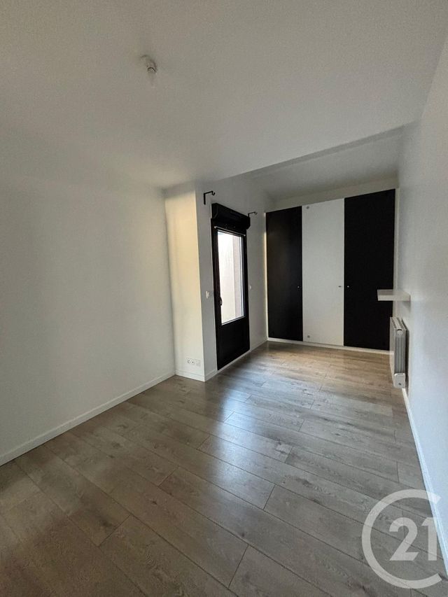 Appartement à louer - 2 pièces - 42.13 m2 - BRUNOY - 91 - ILE-DE-FRANCE - Century 21 Ougier