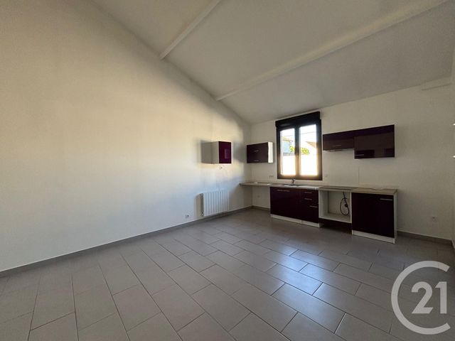 Appartement à louer - 2 pièces - 42.13 m2 - BRUNOY - 91 - ILE-DE-FRANCE - Century 21 Ougier