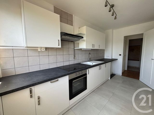 Appartement F3 à louer - 3 pièces - 67.0 m2 - BRUNOY - 91 - ILE-DE-FRANCE - Century 21 Ougier