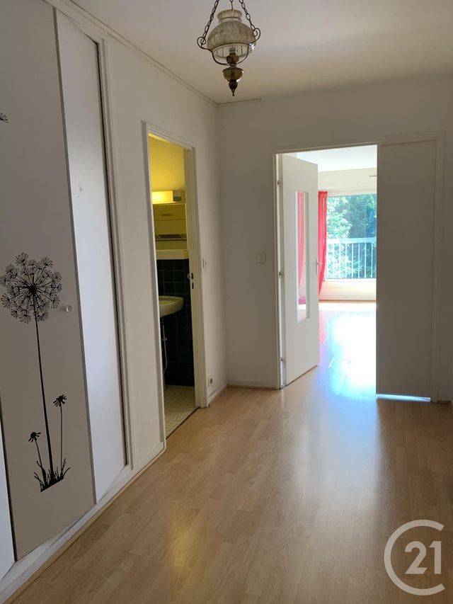 Appartement F1 à louer - 1 pièce - 43.17 m2 - BRUNOY - 91 - ILE-DE-FRANCE - Century 21 Ougier