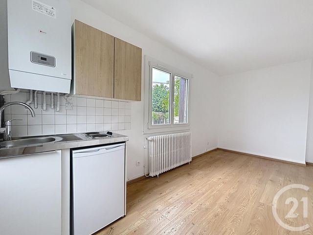 Appartement Studio à louer - 1 pièce - 21.59 m2 - BRUNOY - 91 - ILE-DE-FRANCE - Century 21 Ougier