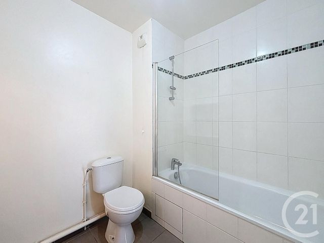 Appartement F2 à vendre - 2 pièces - 43.34 m2 - VILLECRESNES - 94 - ILE-DE-FRANCE - Century 21 Ougier