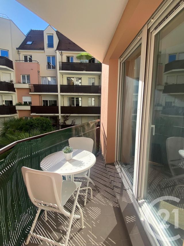 Appartement F1 à louer - 1 pièce - 34.44 m2 - BRUNOY - 91 - ILE-DE-FRANCE - Century 21 Ougier