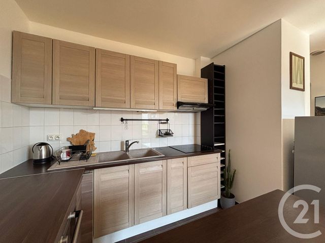 Appartement F2 à louer - 2 pièces - 33.5 m2 - ST MAUR DES FOSSES - 94 - ILE-DE-FRANCE - Century 21 Ougier
