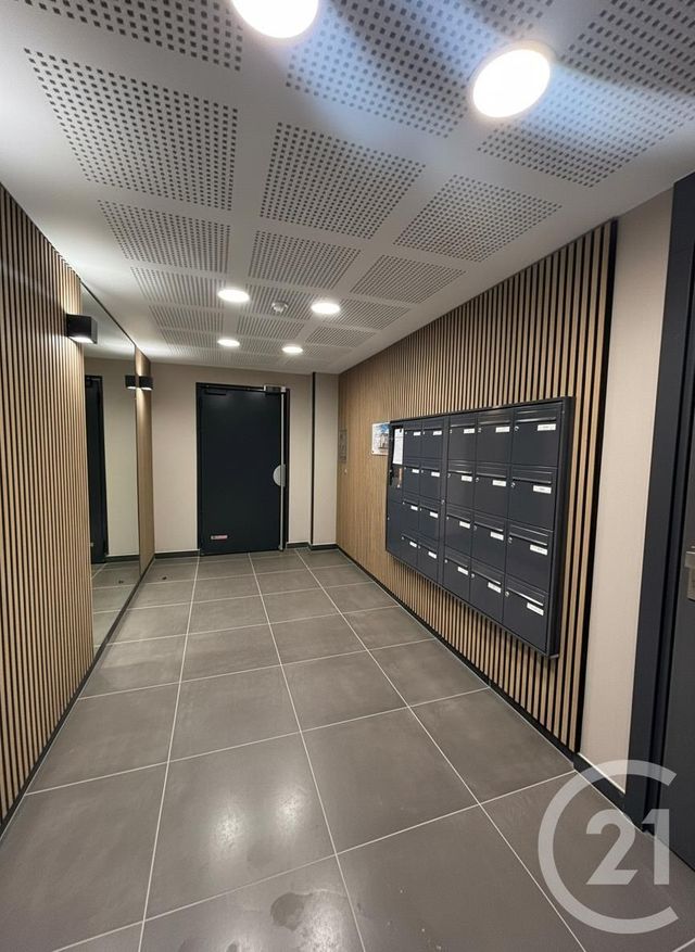 Appartement F2 à louer - 2 pièces - 48.61 m2 - BRUNOY - 91 - ILE-DE-FRANCE - Century 21 Ougier