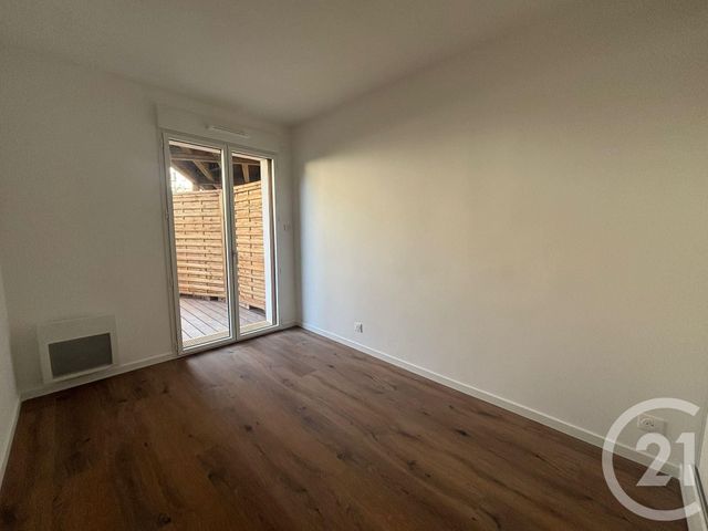 Appartement F2 à louer - 2 pièces - 48.61 m2 - BRUNOY - 91 - ILE-DE-FRANCE - Century 21 Ougier