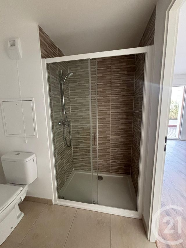 Appartement F2 à louer - 2 pièces - 48.61 m2 - BRUNOY - 91 - ILE-DE-FRANCE - Century 21 Ougier
