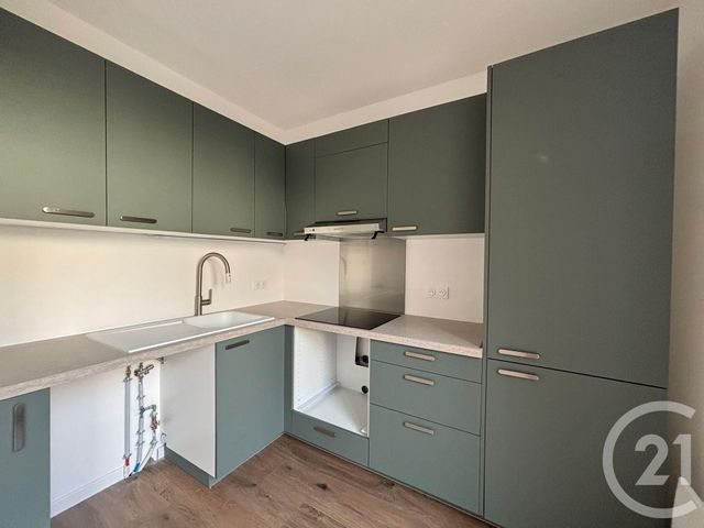 Appartement F2 à louer - 2 pièces - 48.61 m2 - BRUNOY - 91 - ILE-DE-FRANCE - Century 21 Ougier