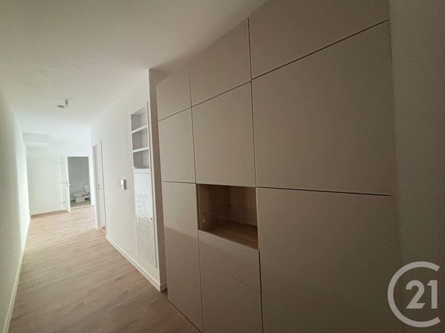 Appartement F2 à louer - 2 pièces - 48.61 m2 - BRUNOY - 91 - ILE-DE-FRANCE - Century 21 Ougier