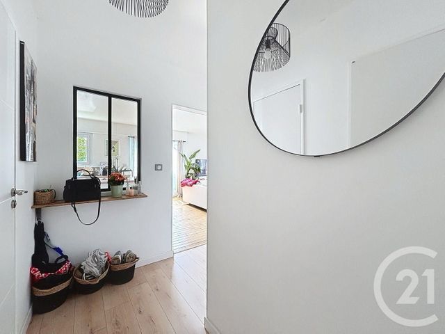 Appartement F2 à louer - 2 pièces - 47.51 m2 - YERRES - 91 - ILE-DE-FRANCE - Century 21 Ougier