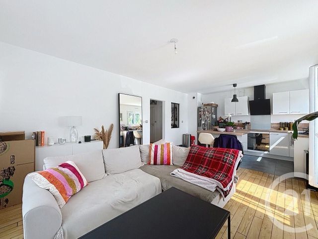 Appartement F2 à louer - 2 pièces - 47.51 m2 - YERRES - 91 - ILE-DE-FRANCE - Century 21 Ougier