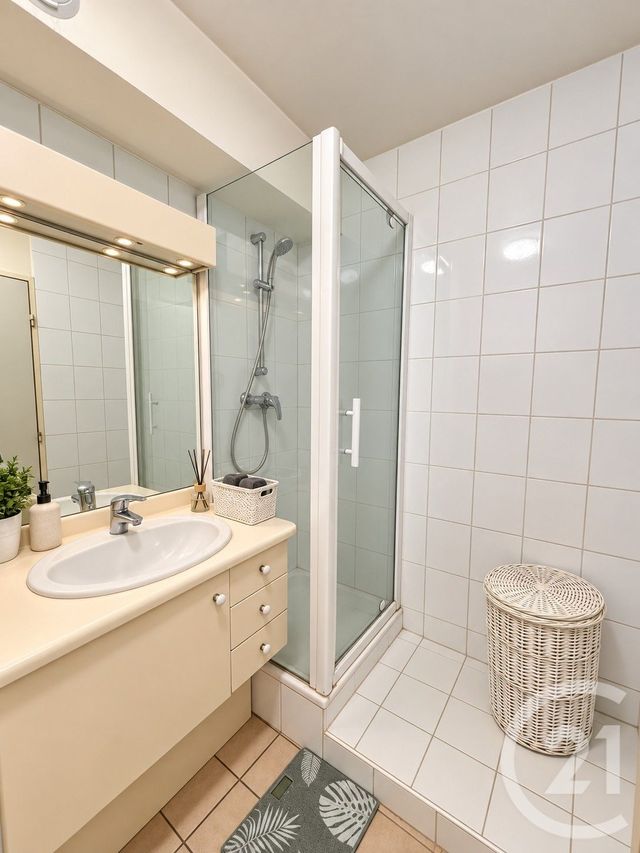 Appartement Studio à vendre - 1 pièce - 26.03 m2 - YERRES - 91 - ILE-DE-FRANCE - Century 21 Ougier