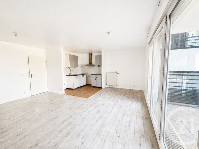 Appartement F3 à vendre - 3 pièces - 65.55 m2 - BOUSSY ST ANTOINE - 91 - ILE-DE-FRANCE - Century 21 Ougier