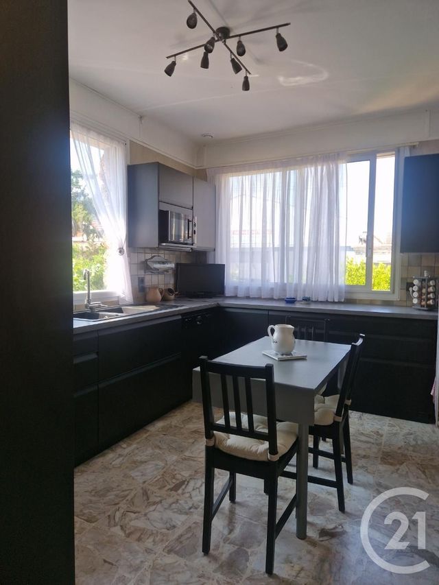 maison à vendre - 7 pièces - 187.7 m2 - BRUNOY - 91 - ILE-DE-FRANCE - Century 21 Ougier