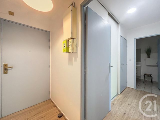 Appartement F2 à louer - 2 pièces - 46.65 m2 - BRUNOY - 91 - ILE-DE-FRANCE - Century 21 Ougier
