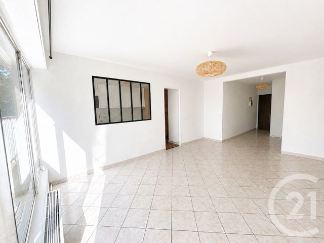 Appartement F2 à louer - 2 pièces - 52.86 m2 - BRUNOY - 91 - ILE-DE-FRANCE - Century 21 Ougier