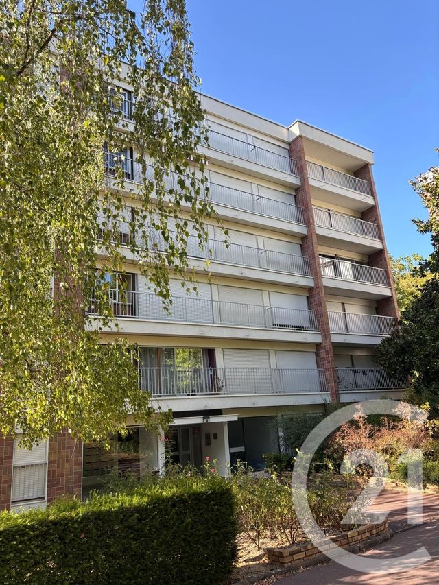 Appartement F2 à louer - 2 pièces - 52.86 m2 - BRUNOY - 91 - ILE-DE-FRANCE - Century 21 Ougier