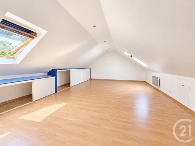 maison à vendre - 6 pièces - 159.23 m2 - BOUSSY ST ANTOINE - 91 - ILE-DE-FRANCE - Century 21 Ougier