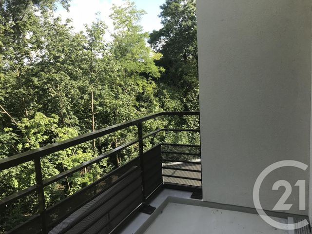 Appartement F3 à louer - 3 pièces - 58.58 m2 - QUINCY SOUS SENART - 91 - ILE-DE-FRANCE - Century 21 Ougier