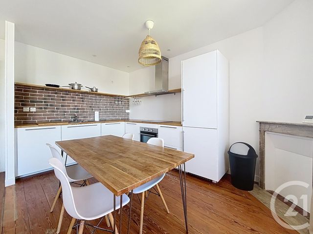 Appartement F2 à louer - 2 pièces - 57.3 m2 - BRUNOY - 91 - ILE-DE-FRANCE - Century 21 Ougier