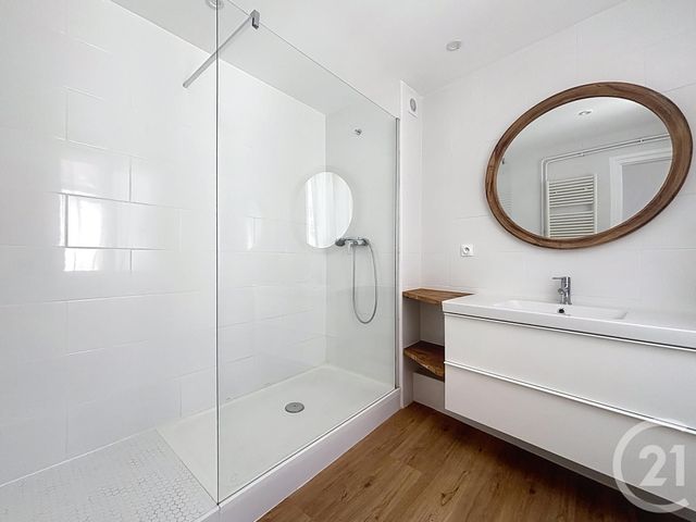 Appartement F2 à louer - 2 pièces - 57.3 m2 - BRUNOY - 91 - ILE-DE-FRANCE - Century 21 Ougier