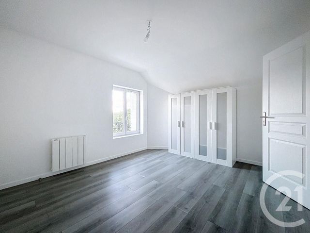Appartement F2 à louer - 2 pièces - 43.92 m2 - EPINAY SOUS SENART - 91 - ILE-DE-FRANCE - Century 21 Ougier