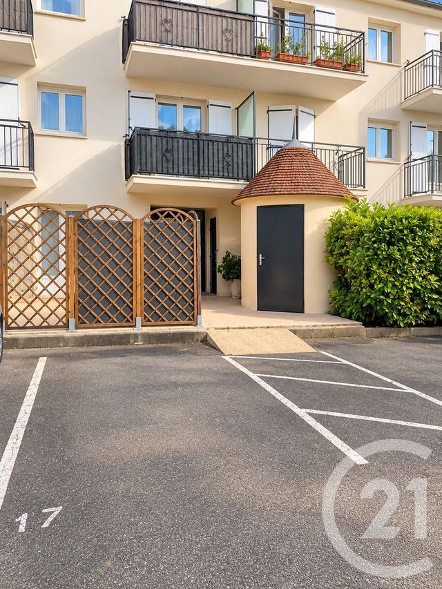 Appartement F2 à louer - 2 pièces - 45.0 m2 - BRUNOY - 91 - ILE-DE-FRANCE - Century 21 Ougier