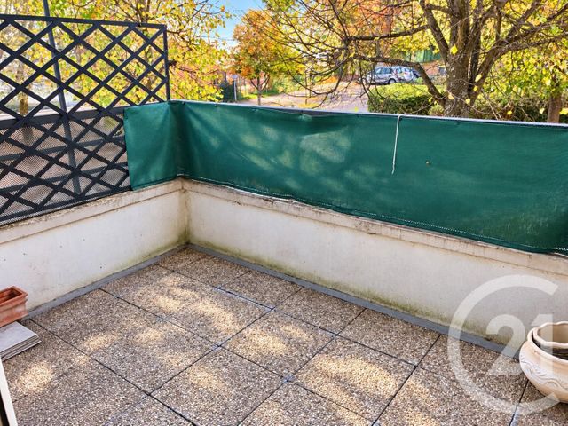 Appartement F3 à louer - 3 pièces - 61.5 m2 - BOUSSY ST ANTOINE - 91 - ILE-DE-FRANCE - Century 21 Ougier
